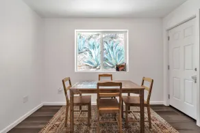 2‑BR Guesthouse w/Kitchen & Parking near SF & Napa - Image 3