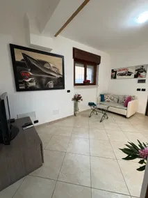 Cozy detached house - Image 2