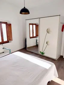 Apartment with a terrace overlooking the sea - Image 5