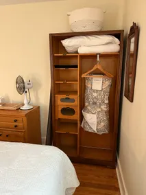 Newly renovated in Clayton Historic District - Image 4