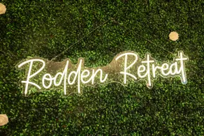 Rodden Retreat — 5 King Beds - Image 4