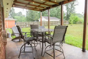 Rodden Retreat — 5 King Beds - Image 2