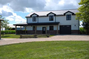 Cozy modern country getaway-Minutes from Stratford - Image 5