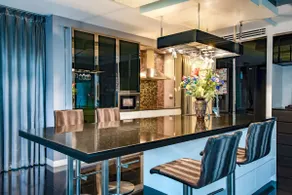 Luxury Pure Modern Pool Villa 5Bed KTV Gym Nr BTS&Central - Image 2