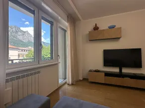 [Viale Dante] Lecco Center: Lake and Mountains - Image 2