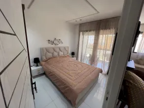 Studio 3 minutes from the beach Netflix App YouTube IPTV TV - Image 4