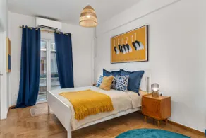 Central Athens Luxe 4BR | AC, Views, Authentic - Image 4