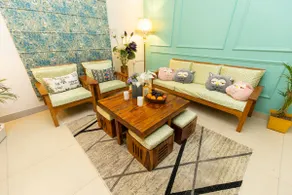 Royale’ Casa–Stylish 3BHK Luxury Stay with Kitchen - Image 4