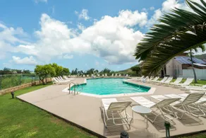 NEW Remodeled 2/2 Beach Family Getaway w AC! - Image 4