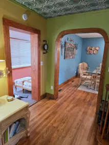 River Bend: A Charming Riverside Retreat - Image 3