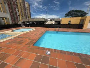 Modern Apt Prados Close to All - Image 3
