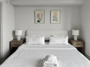 Azure Escape 2BR/2BTH: Tysons | Pool |Free Parking - Image 2