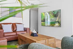 Stylish Escape 3BR | 2bath | TVs in every room - Image 5