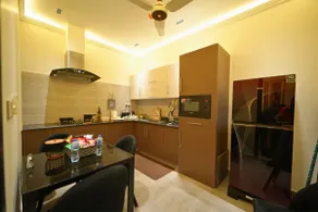 Luxury 2BHK+City View | Free Parking |WiFi+Cinema - Image 3