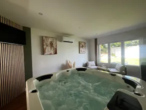 Rental with private HOT TUB - Image 2