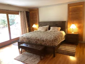 3000 ft Spacious Comfortable Elegant Home - Image 5