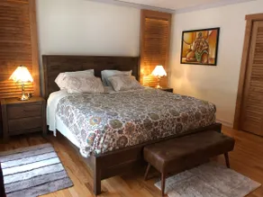 3000 ft Spacious Comfortable Elegant Home - Image 4