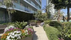 NEW with AC Central Suites with Pool access and Squash Courts! Sleeps Family or 4 guests - Image 3