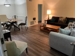 Entire quiet 2BR/2BA apartment - Image 2