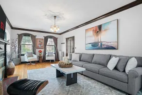 Urban Luxe with Unmatched Location- Cathedral View - Image 2