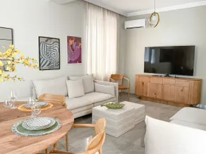 CASA 7 urban 3 bedroom apartment - Image 3