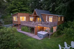 Mountain View Getaway. Private Hot tub. Near Luray - Image 2
