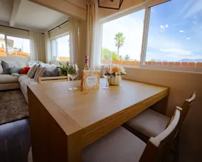 Luxury Retreat w/ Panoramic Views & Private Yard - Image 4