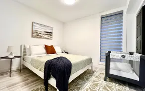 Quiet Garden-Level 2BR Apt | NDG | Near Metro - Image 2