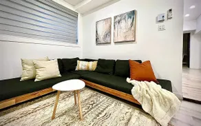 Quiet Garden-Level 2BR Apt | NDG | Near Metro - Image 4