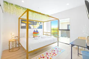 H. Cute NoHo 5BR by Universal + Balcony: Fifa Sofi - Image 2