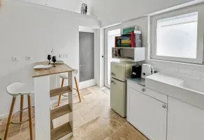 Your cozy retreat close to the ocean - Image 3