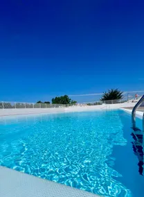 Beautiful getaway for two 300 meters from the ocean - Image 2