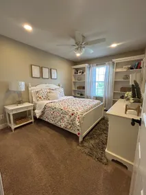 Luxury & Comfort in a Large Home - Image 5