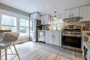 Clean Updated Home | Modern & Cozy | Full Kitchen - Image 3