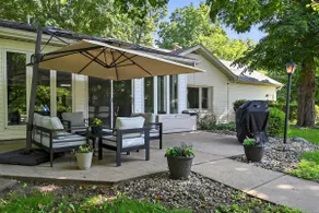 Luxe 5BR Winter Retreat | Wineries Near Notre Dame - Image 3