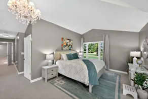 Luxe 5BR Winter Retreat | Wineries Near Notre Dame - Image 2