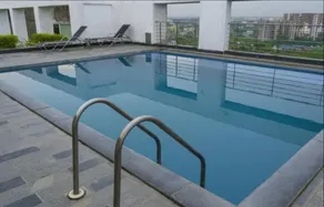 Room w/Pool & BTub,Airport & CC2 - Image 5