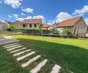One-bedroom apartment with terrace & garden, fast Wi-Fi, self check-in - Image 5