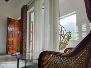 Spiritual penthouse suite close to Ramana ashram - Image 4