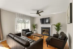 Spacious Home with Game Room Near DC & Quantico - Image 3