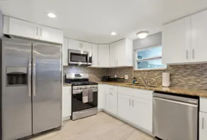 Charming 4BR w/ BBQ & Patio Near Clearwater Beach - Image 3