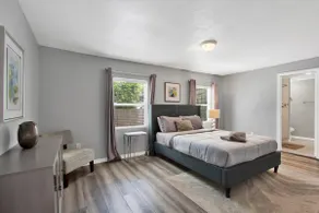 Charming 4BR w/ BBQ & Patio Near Clearwater Beach - Image 5
