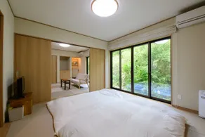 Source Hot Spring & Ultimate Good Sleep | Enjoy ”bath therapy” at the Japanese-style hot spring bungalow | Best for driving to major museums! - Image 4