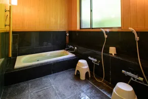 Source Hot Spring & Ultimate Good Sleep | Enjoy ”bath therapy” at the Japanese-style hot spring bungalow | Best for driving to major museums! - Image 2
