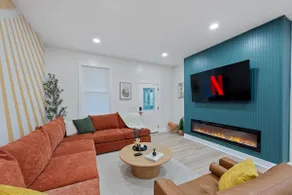 Cincy Luxe: 5BR 5BA, Hot Tub, Arcade, 4min Dtwn - Image 5