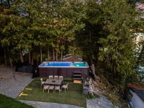 Lakefront w/ HotTub + Jacuzzi+ Kayaks + Game Room - Image 3