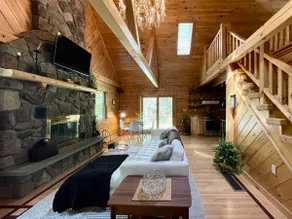 RedTail Ridge | Luxe Cabin, Firepit + Hilltop View - Image 2