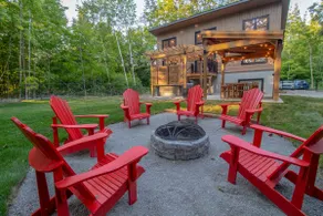 Stunning 3 Bdrm Home W/ Hot Tub, Sauna, Gym! - Image 2