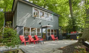 Waterfront Cottage on Rice Lake – Fishing & Kayaks - Image 5