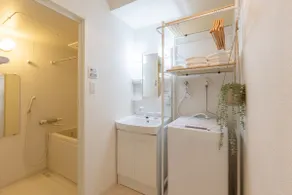 2-minute walk from Ikeshita Station | 12 minutes direct to Nagoya Station | 33㎡ | Double bed & sofa bed | Maximum 3 people | Ghibli Park - Image 4